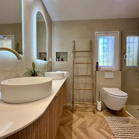Rentcostabrava Miramar - *